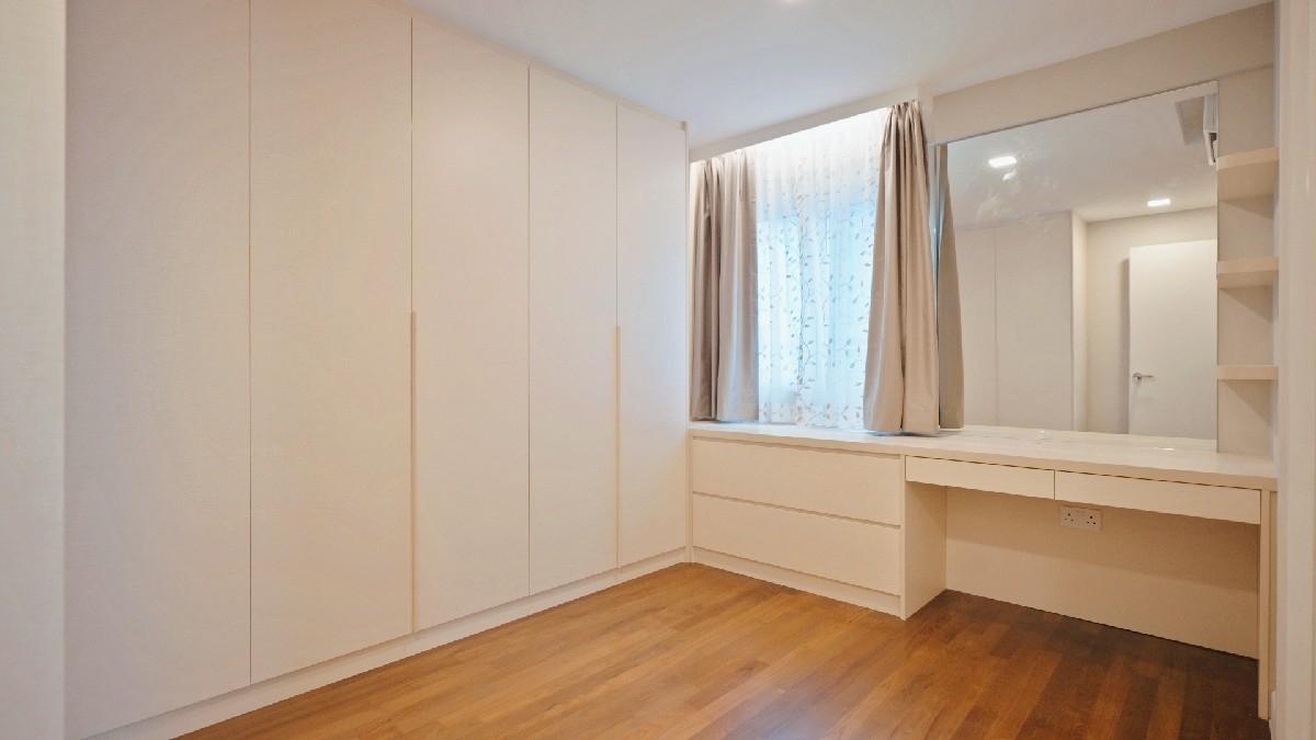 Detached for Sale, Just TOP Telok Kurau Bungalow Detached House For Sale, $16,800,000, 6 Bed 6 Bath 5,092 sqft $2,443.0, SGD 16,800,000 | Freehold