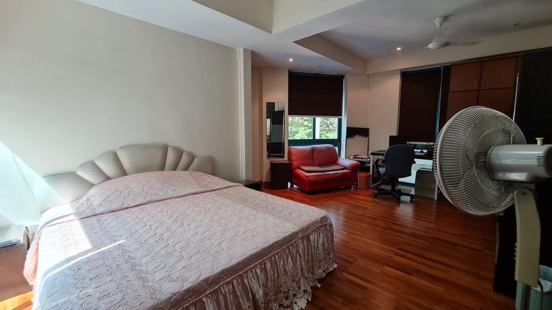 Corner Terrace for Sale, Kew crescent Corner Terrace For Sale, $4,500,000, 7 Bed 7 Bath 4,839 sqft $1,057.00 psf, SGD 4,500,000 | 99-year Leasehold