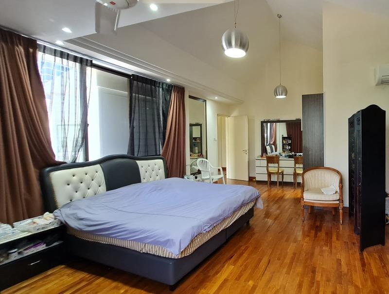 Corner Terrace for Sale, Kew crescent Corner Terrace For Sale, $4,500,000, 7 Bed 7 Bath 4,839 sqft $1,057.00 psf, SGD 4,500,000 | 99-year Leasehold