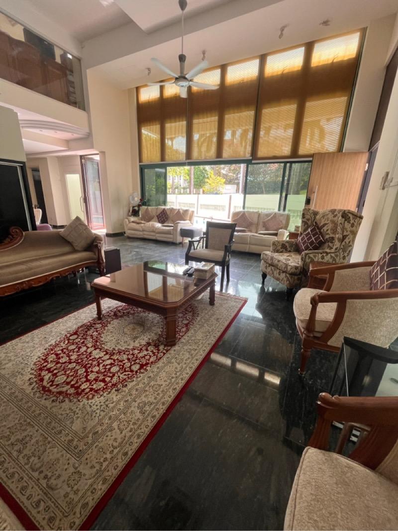Corner Terrace for Sale, Kew crescent Corner Terrace For Sale, $4,500,000, 7 Bed 7 Bath 4,839 sqft $1,057.00 psf, SGD 4,500,000 | 99-year Leasehold