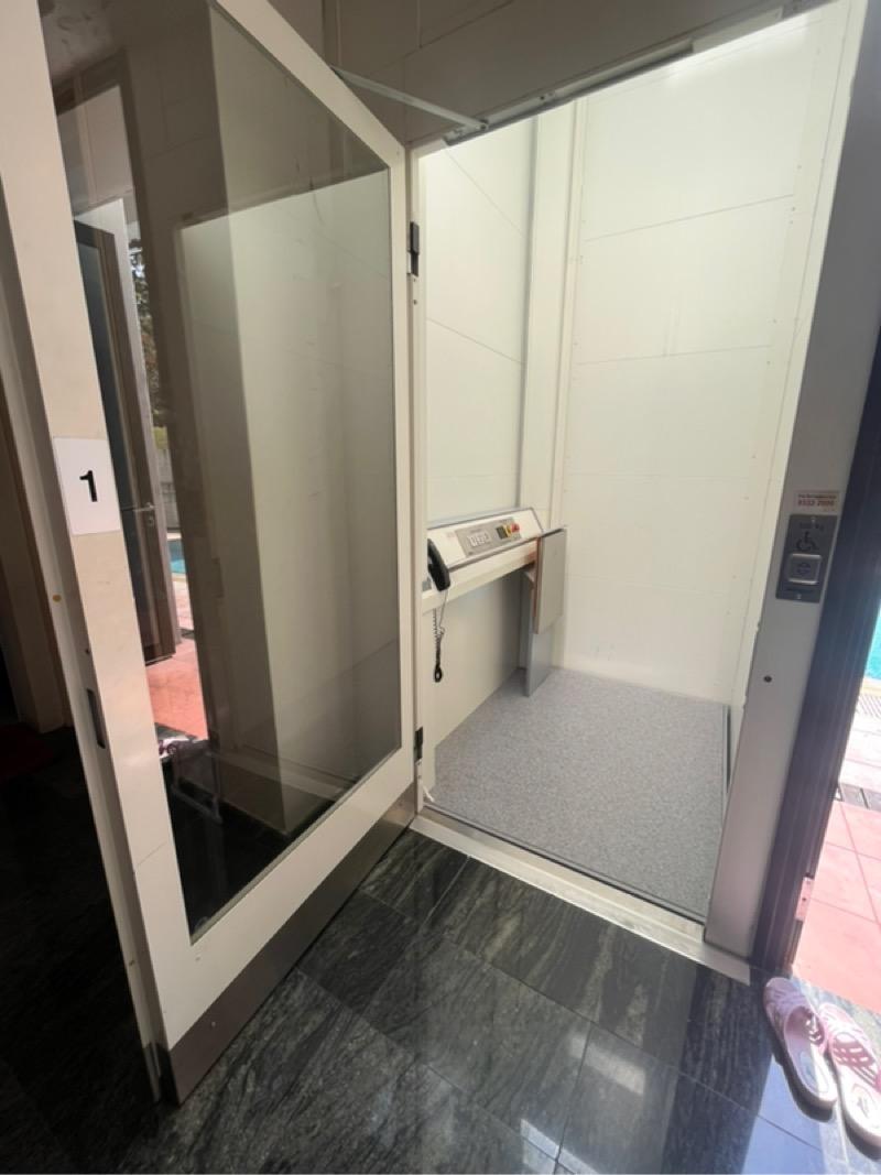 Corner Terrace for Sale, Kew crescent Corner Terrace For Sale, $4,500,000, 7 Bed 7 Bath 4,839 sqft $1,057.00 psf, SGD 4,500,000 | 99-year Leasehold