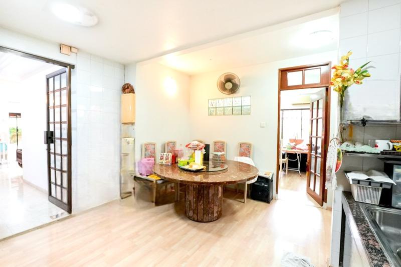 Semi-Detached for Sale, Jalan Asas Semi-Detached House For Sale, $1,199,000, 4 Bed 2 Bath 2,000 sqft $427.00 psf, SGD 1,199,000 | 99-year Leasehold