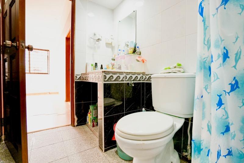 Semi-Detached for Sale, Jalan Asas Semi-Detached House For Sale, $1,199,000, 4 Bed 2 Bath 2,000 sqft $427.00 psf, SGD 1,199,000 | 99-year Leasehold