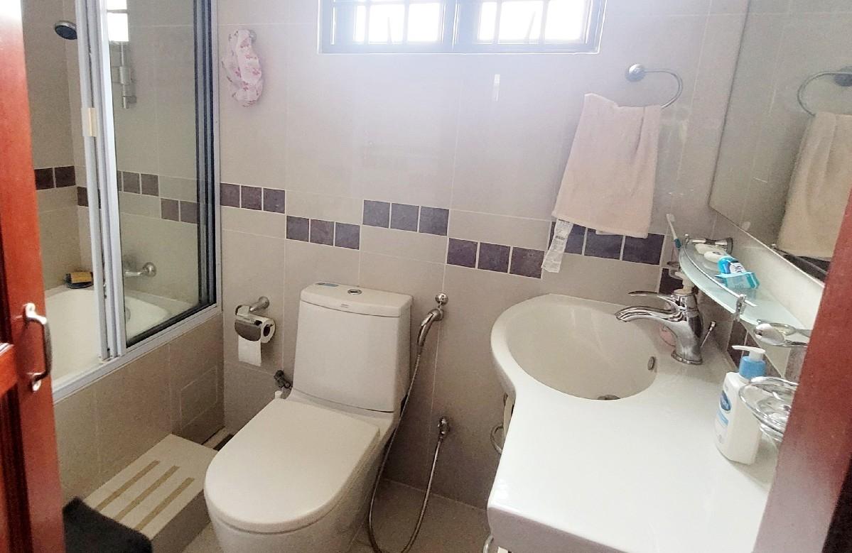 Semi-Detached for Sale, Rare 3 storey semi-D 1km to Nanyang and Raffles Semi-Detached House For Sale, $11,200,000, 9 Bed 4 B, SGD 11,200,000