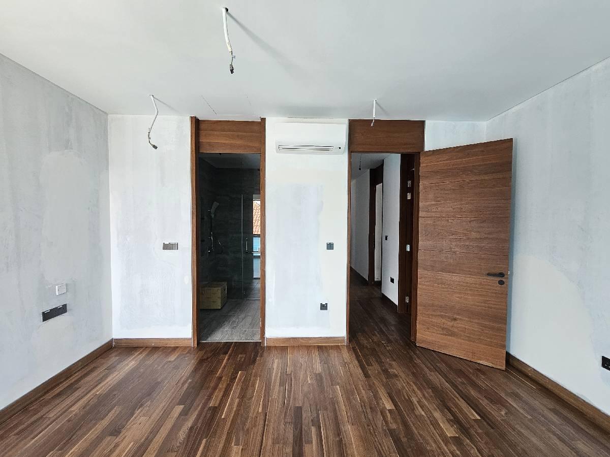 Detached for Sale,  Eminence Landed  D11 New 2.5 Sty + Basement Detach @ Mount Rosie, Chancery, Goldhill Detached House, SGD 26,726,000 | Freehold