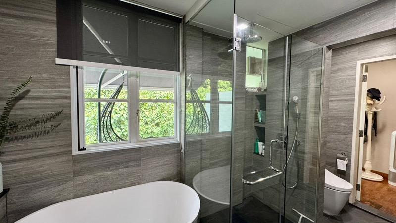 Semi-Detached for Sale, BURGUNDY HILL Semi-Detached House For Sale, $3,400,000, 5 Bed 5 Bath 3,200 sqft $1,504.00 psf, SGD 3,400,000 | 99-year Leasehold