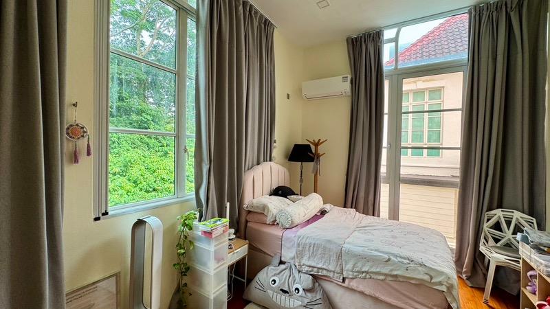 Semi-Detached for Sale, BURGUNDY HILL Semi-Detached House For Sale, $3,400,000, 5 Bed 5 Bath 3,200 sqft $1,504.00 psf, SGD 3,400,000 | 99-year Leasehold