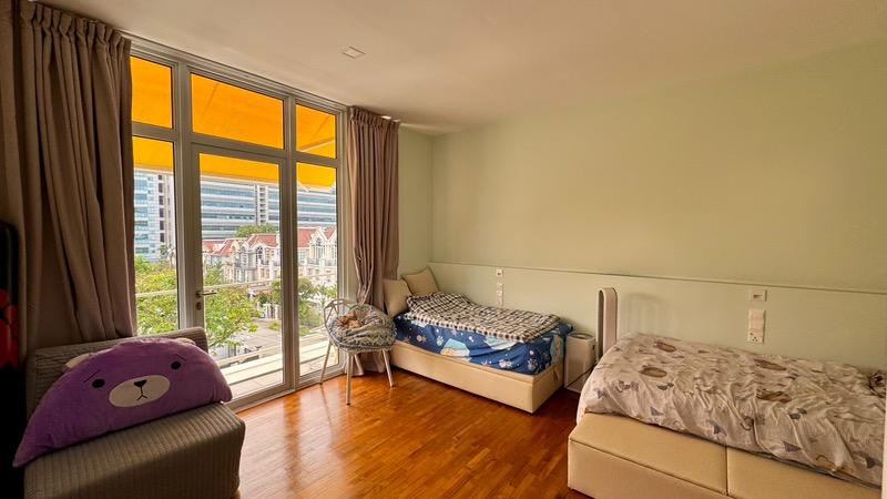 Semi-Detached for Sale, BURGUNDY HILL Semi-Detached House For Sale, $3,400,000, 5 Bed 5 Bath 3,200 sqft $1,504.00 psf, SGD 3,400,000 | 99-year Leasehold