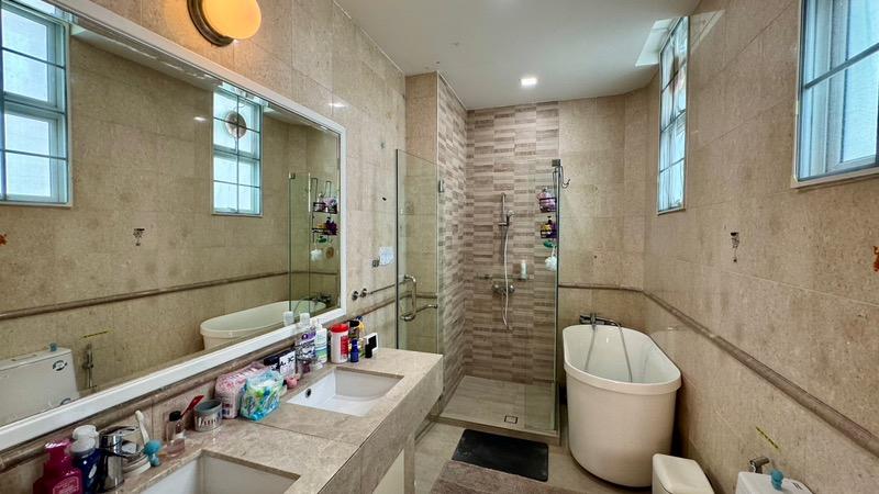Semi-Detached for Sale, BURGUNDY HILL Semi-Detached House For Sale, $3,400,000, 5 Bed 5 Bath 3,200 sqft $1,504.00 psf, SGD 3,400,000 | 99-year Leasehold