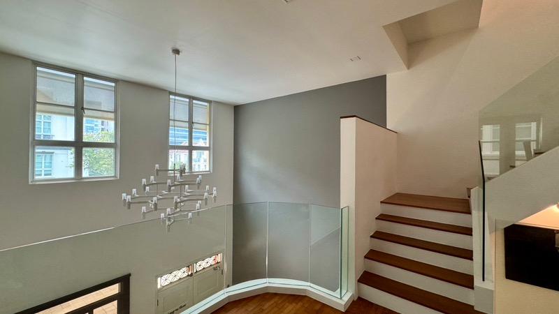 Semi-Detached for Sale, BURGUNDY HILL Semi-Detached House For Sale, $3,400,000, 5 Bed 5 Bath 3,200 sqft $1,504.00 psf, SGD 3,400,000 | 99-year Leasehold