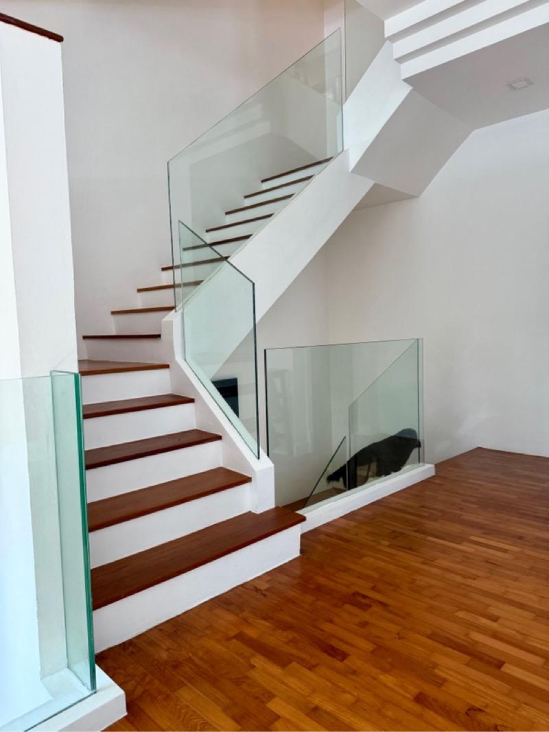 Semi-Detached for Sale, BURGUNDY HILL Semi-Detached House For Sale, $3,400,000, 5 Bed 5 Bath 3,200 sqft $1,504.00 psf, SGD 3,400,000 | 99-year Leasehold