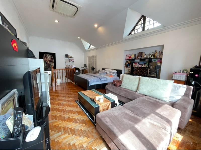 Semi-Detached for Sale, Meyer road Semi-Detached House For Sale, $8,380,000, 6 Bed 5 Bath 4,000 sqft $2,270.00 psf, SGD 8,380,000 | Freehold