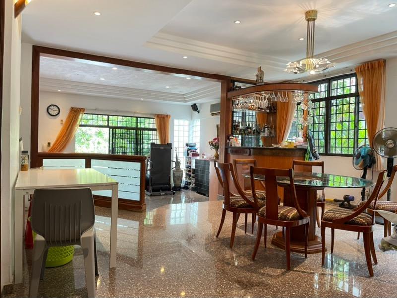 Semi-Detached for Sale, Meyer road Semi-Detached House For Sale, $8,380,000, 6 Bed 5 Bath 4,000 sqft $2,270.00 psf, SGD 8,380,000 | Freehold