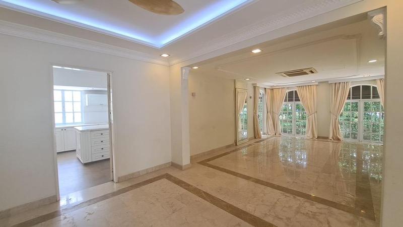 Bungalow - Good Class for Sale, Gallop park Good Class Bungalow For Sale, $32,000,000, 5 Bed 6 Bath 6,000 sqft $2,133.00 psf, SGD 32,000,000 | Freehold