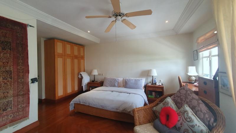 Semi-Detached for Sale, HOLLAND GROVE Semi-Detached House For Sale, $5,000,000, 4 Bed 5 Bath 3,730 sqft $1,757.00 psf, SGD 5,000,000 | 99-year Leasehold