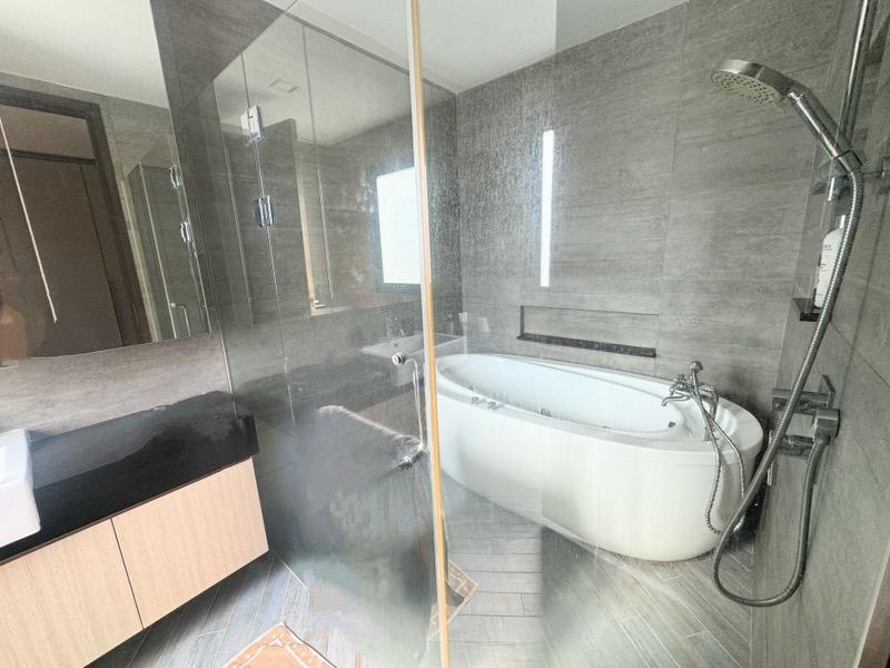 Semi-Detached for Sale, YEW LIAN PARK Semi-Detached House For Sale, $10,900,000, 8 Bed 7 Bath 10,000 sqft $1,974.00 psf, SGD 10,900,000 | Freehold