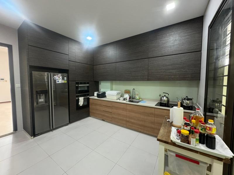 Semi-Detached for Sale, YEW LIAN PARK Semi-Detached House For Sale, $10,900,000, 8 Bed 7 Bath 10,000 sqft $1,974.00 psf, SGD 10,900,000 | Freehold