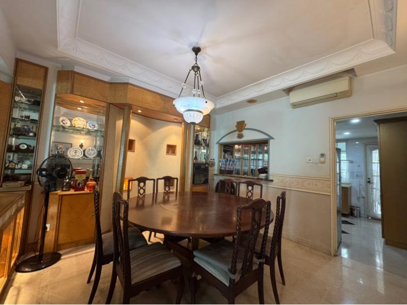 Terrace for Sale, La Suisse II Terraced House For Sale, $5,000,000, 5 Bed 5 Bath 3,610 sqft $2,632.00 psf, SGD 5,000,000 | 999-year Leasehold