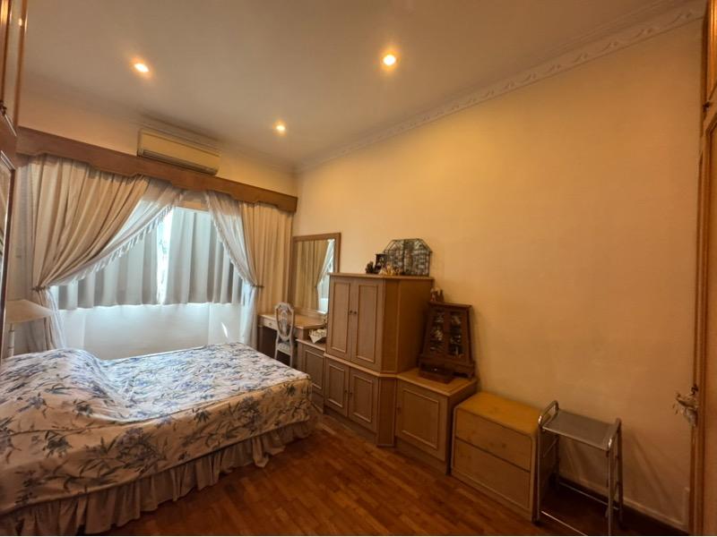 Terrace for Sale, La Suisse II Terraced House For Sale, $5,000,000, 5 Bed 5 Bath 3,610 sqft $2,632.00 psf, SGD 5,000,000 | 999-year Leasehold