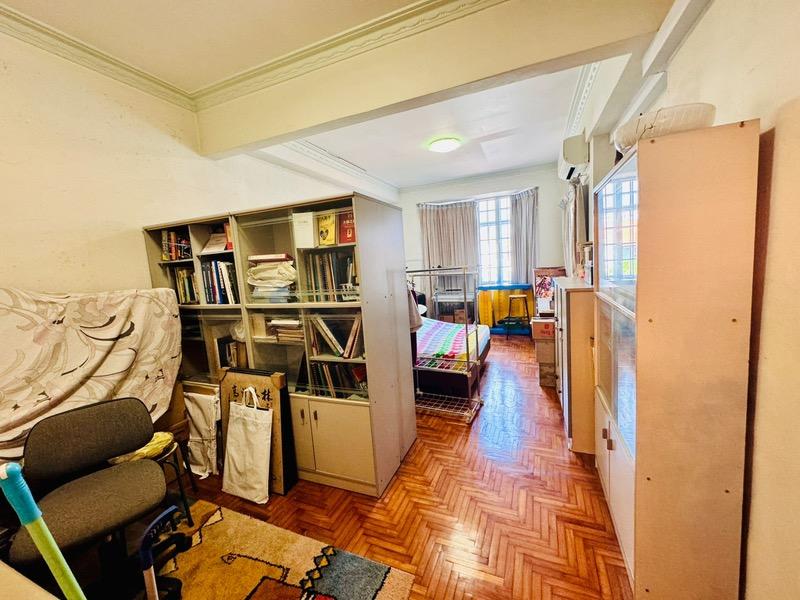 Terrace for Sale, EAST VIEW GARDEN Terraced House For Sale, $4,500,000, 4 Bed 3 Bath 2,600 sqft $1,425.00 psf, SGD 4,500,000