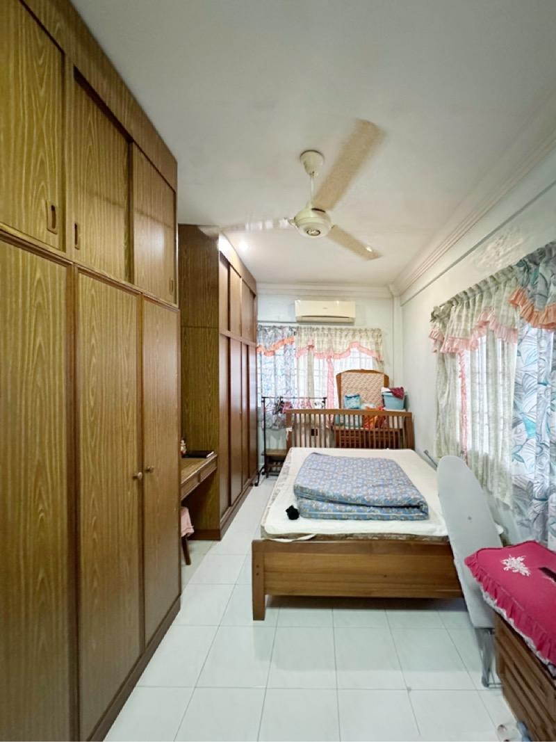 Corner Terrace for Sale, PAYA LEBAR STREET Corner Terrace For Sale, $4,900,000, 4 Bed 2 Bath 2,768 sqft $1,770.00 psf, SGD 4,900,000 | Freehold