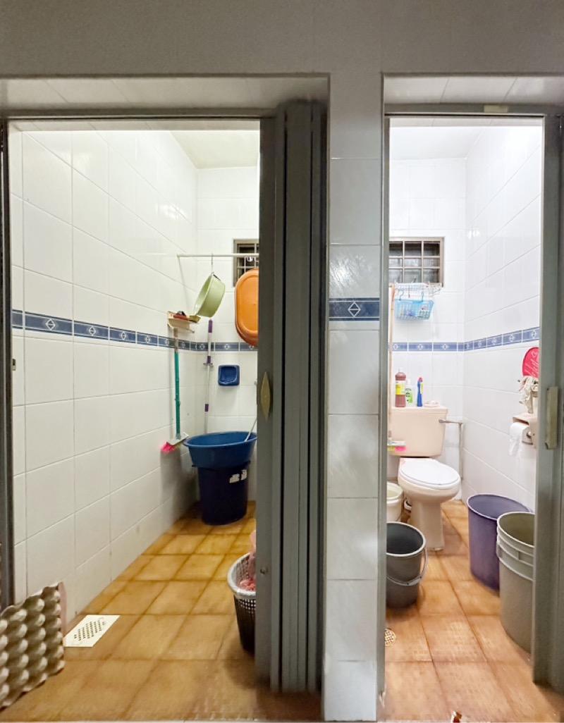 Corner Terrace for Sale, PAYA LEBAR STREET Corner Terrace For Sale, $4,900,000, 4 Bed 2 Bath 2,768 sqft $1,770.00 psf, SGD 4,900,000 | Freehold