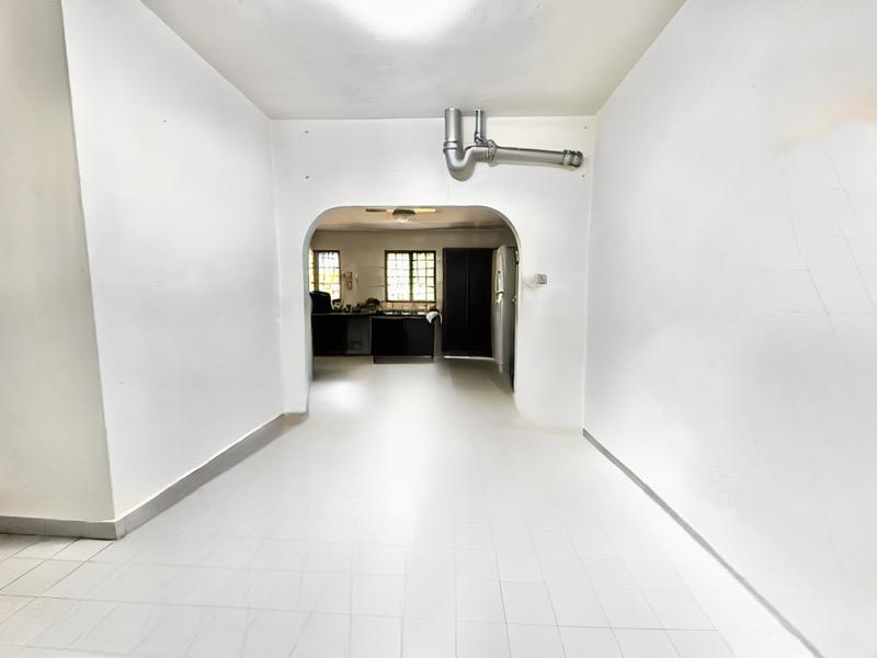 Terrace for Sale, TEACHER'S HOUSING ESTATE Terraced House For Sale, $3,800,000, 4 Bed 2 Bath 2,200 sqft $2,087.00 psf, SGD 3,800,000