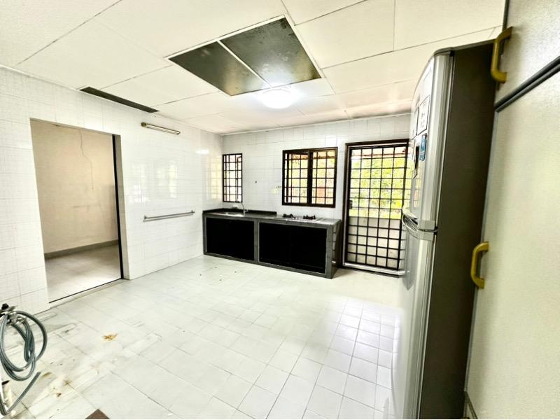 Terrace for Sale, TEACHER'S HOUSING ESTATE Terraced House For Sale, $3,800,000, 4 Bed 2 Bath 2,200 sqft $2,087.00 psf, SGD 3,800,000