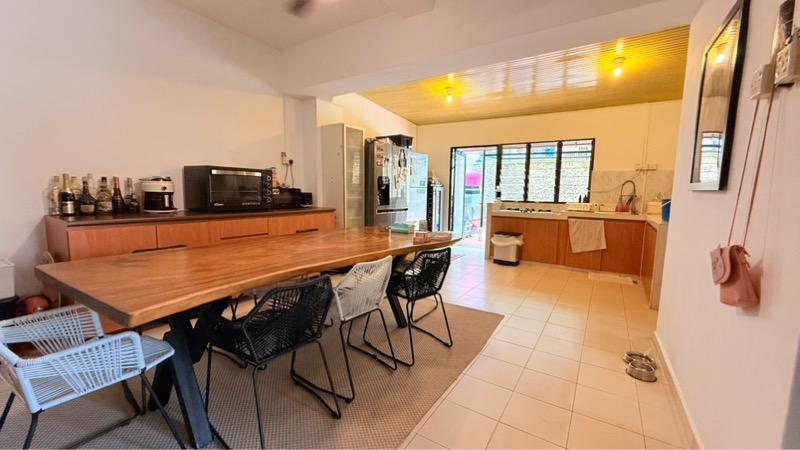 Semi-Detached for Sale, GREENLEAF VIEW Semi-Detached House For Sale, $11,500,000, 6 Bed 3 Bath 4,250 sqft $2,592.00 psf, SGD 11,500,000 | Freehold
