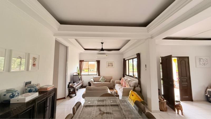 Semi-Detached for Sale, GREENLEAF VIEW Semi-Detached House For Sale, $11,500,000, 6 Bed 3 Bath 4,250 sqft $2,592.00 psf, SGD 11,500,000 | Freehold
