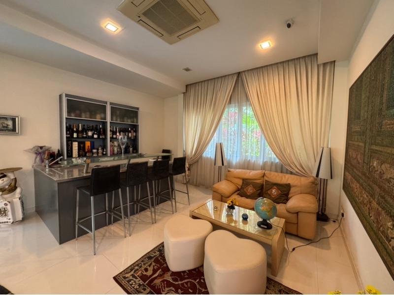 Bungalow - Good Class for Sale, 75 GRANGE ROAD Good Class Bungalow For Sale, $27,000,000, 7 Bed 7 Bath 7,000 sqft $2,109.00 psf, SGD 27,000,000 | Freehold