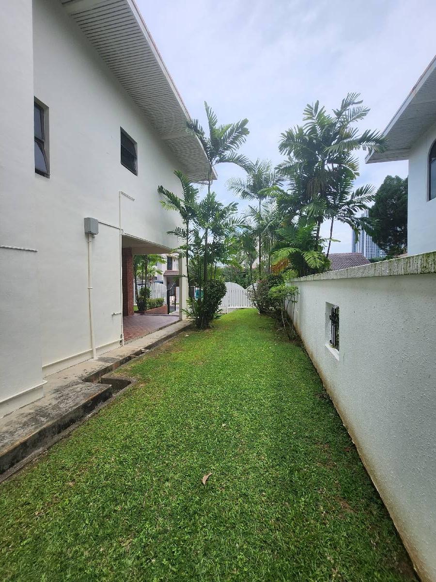 Detached for Sale, Detached at Clementi 2-sty Landed Zone, a Place of Lasting Memories  Detached House For Sale, $14,13, SGD 14,133,000