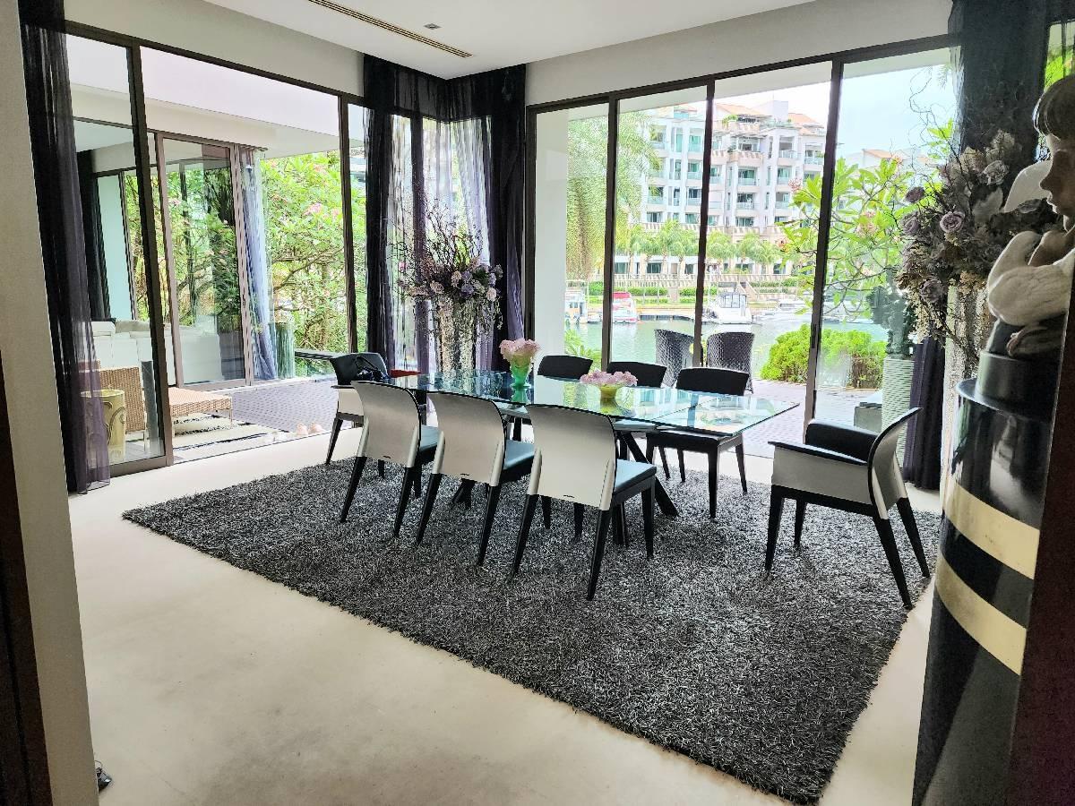 Bungalow for Sale, Luxurious Bungalow In Coral Island Bungalow House For Sale, $15,000,000, 4 Bed 5 Bath 8,247 sqft $2,, SGD 15,000,000 | 99-year Leasehold