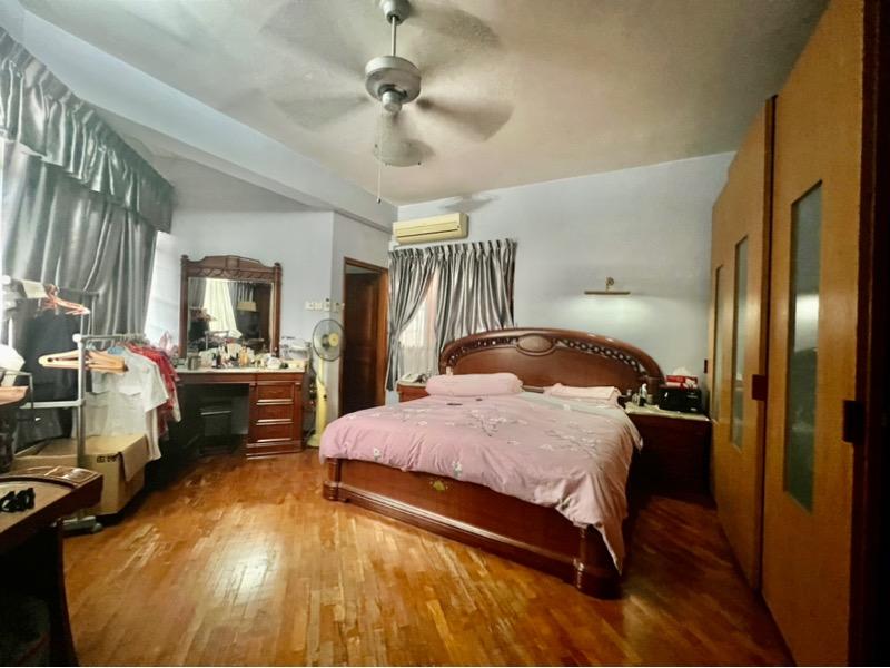 Semi-Detached for Sale, Lorong kilat  Semi-Detached House For Sale, $6,000,000, 5 Bed 4 Bath 2,800 sqft $2,092.00 psf, SGD 6,000,000 | Freehold