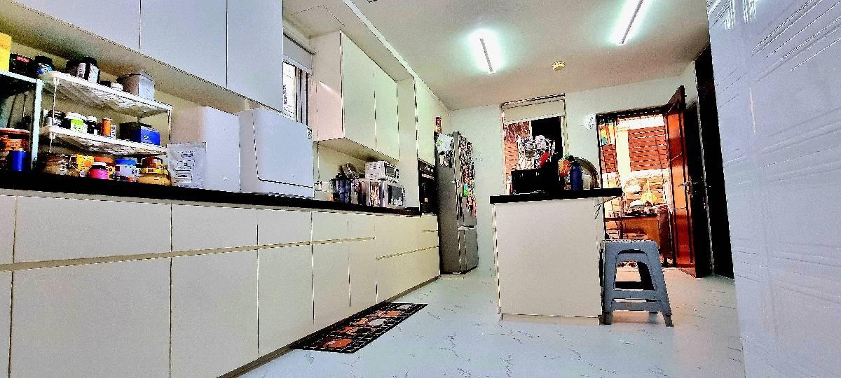 Terrace for Sale, 5 Park Villas Terrace Terraced House For Sale, $3,380,000, 4 Bed 5 Bath 4,000 sqft $1,053.00 psf, SGD 3,380,000 | 99-year Leasehold