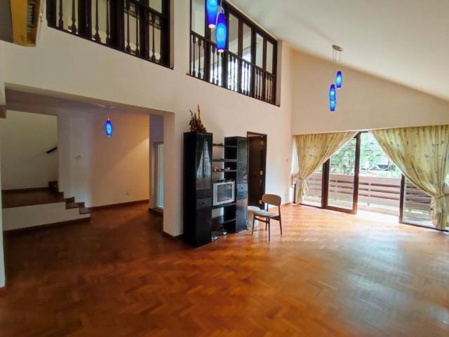 Prop-GPT: Semi-Detached: D11  ?? Eminence Landed ?? D11 Rare 2.5 Sty Semi D @ Watten, Greenwood, Hillcrest