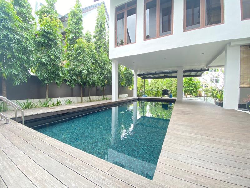 Prop-GPT: Bungalow: D25  Pinewood Terrace