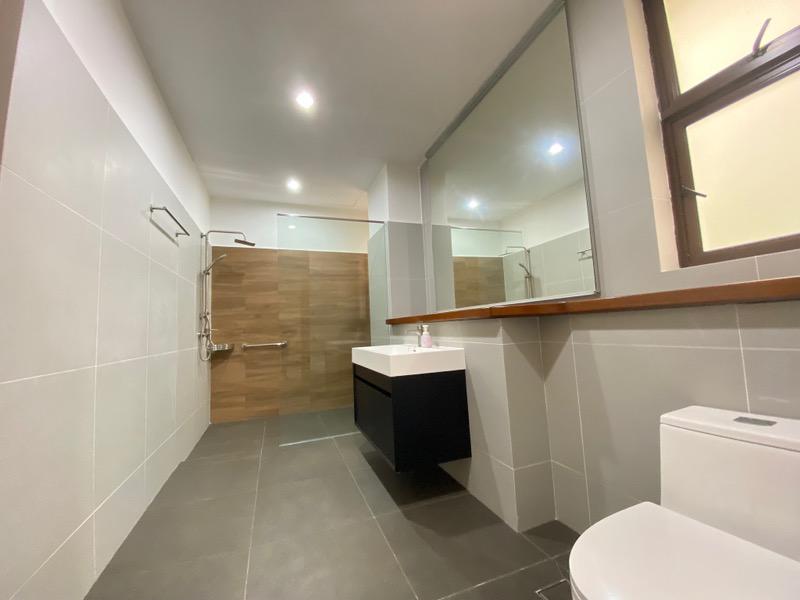 Pinewood Terrace Bungalow House For Sale, $5,150,000, 5 Bed 6 Bath 5,500 sqft $798.00 psf