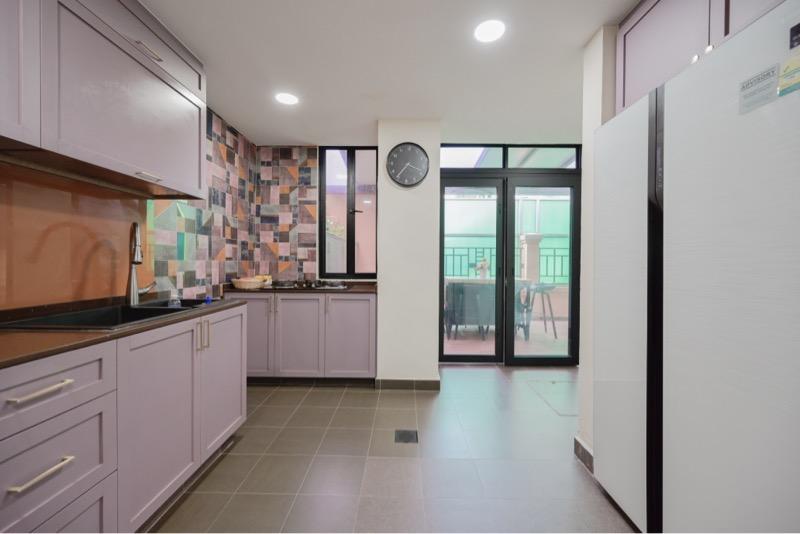 Terrace for Sale, Park Villas Terraced House For Sale, $3,200,000, 4 Bed 5 Bath 2,800 sqft $1,981.00 psf, SGD 3,200,000 | 99-year Leasehold
