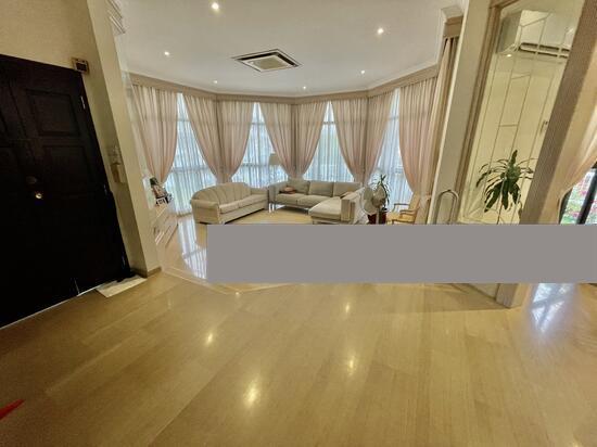 Prop-GPT: Detached: D15  Bungalow for Sale at Goodman area. Call Celeste at 97700775 for exclusive discussion