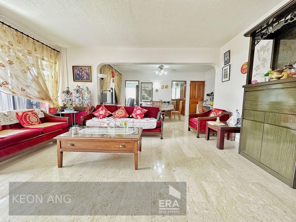 HDB - 3 room for Sale, Jalan Rajah 104 Jalan Rajah, SGD 1,000,000 | Leasehold