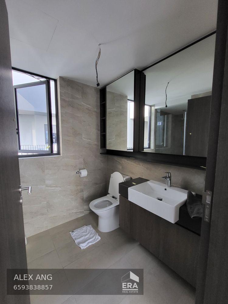 Condominium for Sale, Hougang Avenue 7 Riverfront Residences, SGD 2,300,000 | Leasehold 99