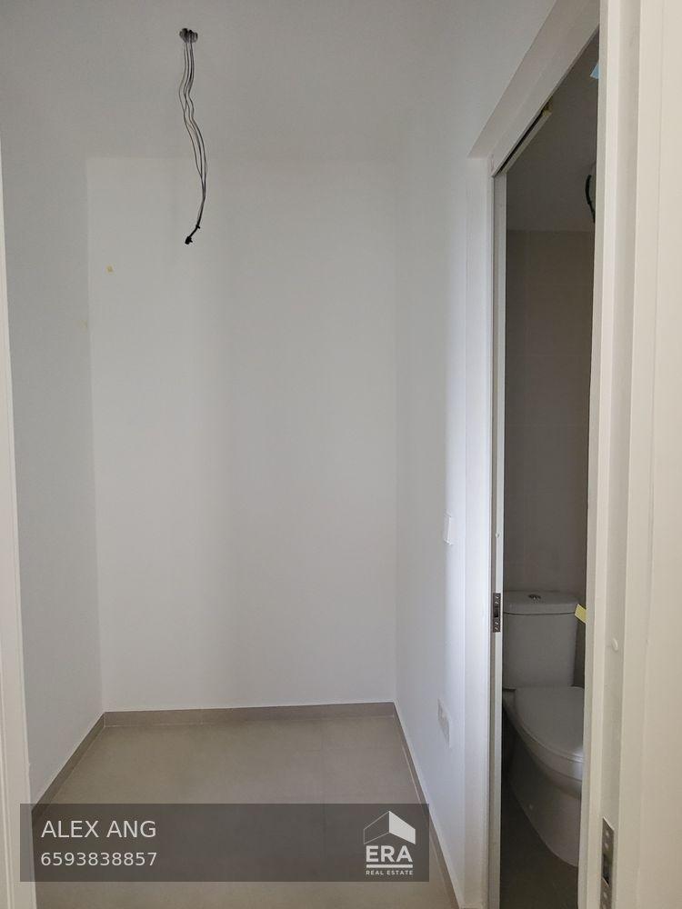 Condominium for Sale, Hougang Avenue 7 Riverfront Residences, SGD 2,300,000 | Leasehold 99