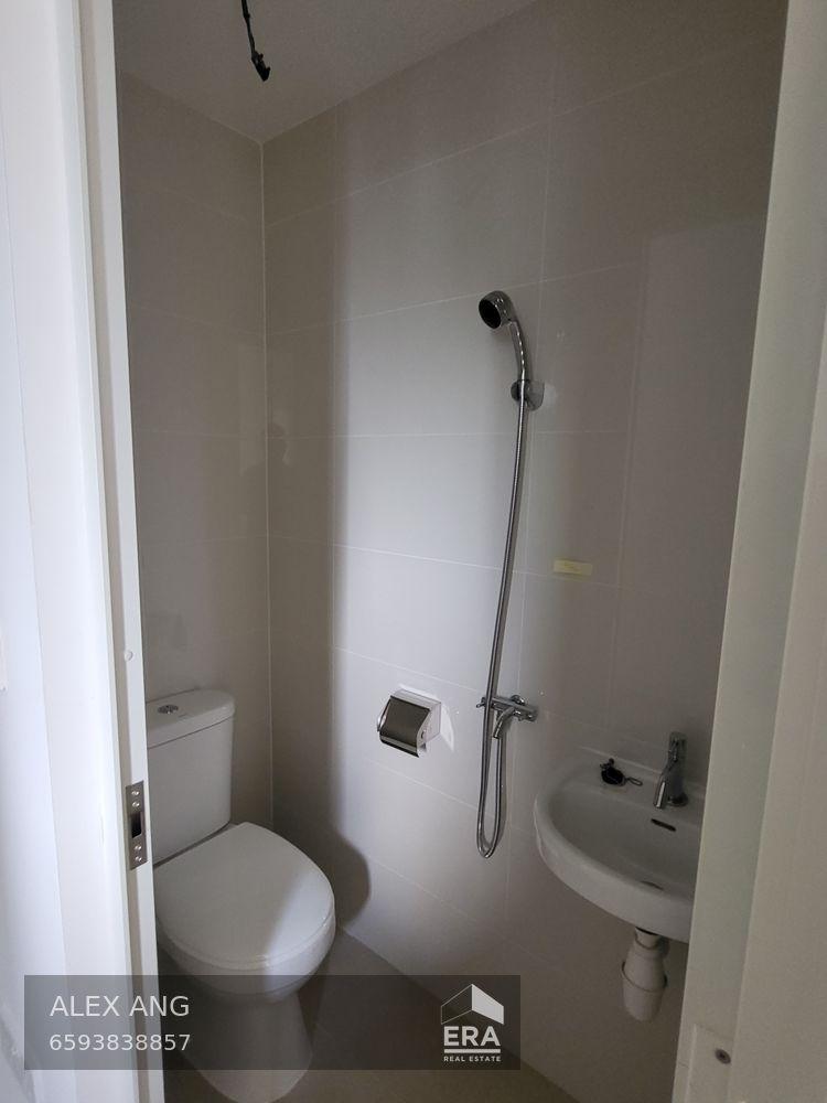 Condominium for Sale, Hougang Avenue 7 Riverfront Residences, SGD 2,300,000 | Leasehold 99