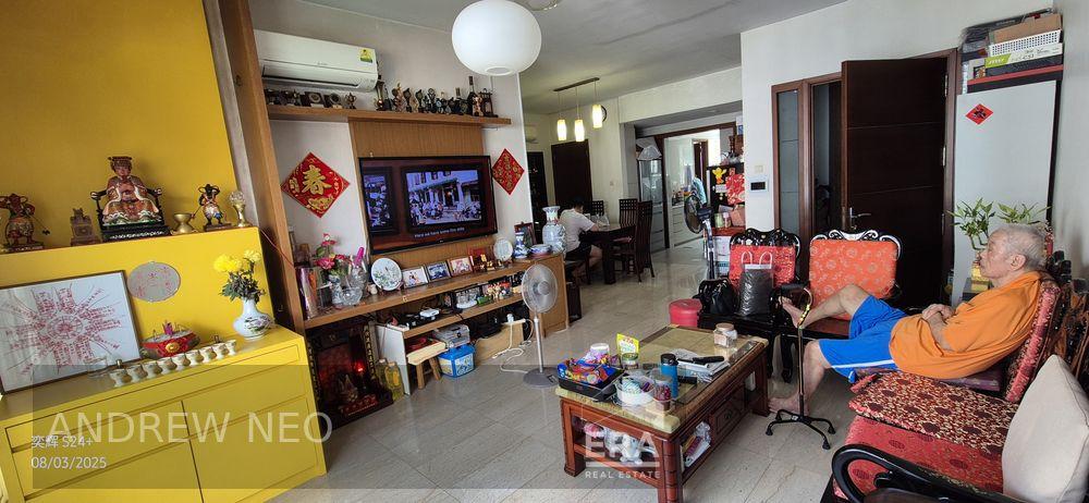 Prop-GPT: Condominium:   Hillview Avenue Hillington Green For Sale