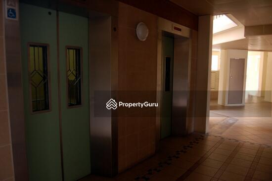 HDB Flat for Sale, 309B Anchorvale Road, SGD 680,000 | 99-year lease