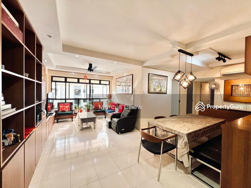 HDB Flat for Sale, 309B Anchorvale Road, SGD 680,000 | 99-year lease