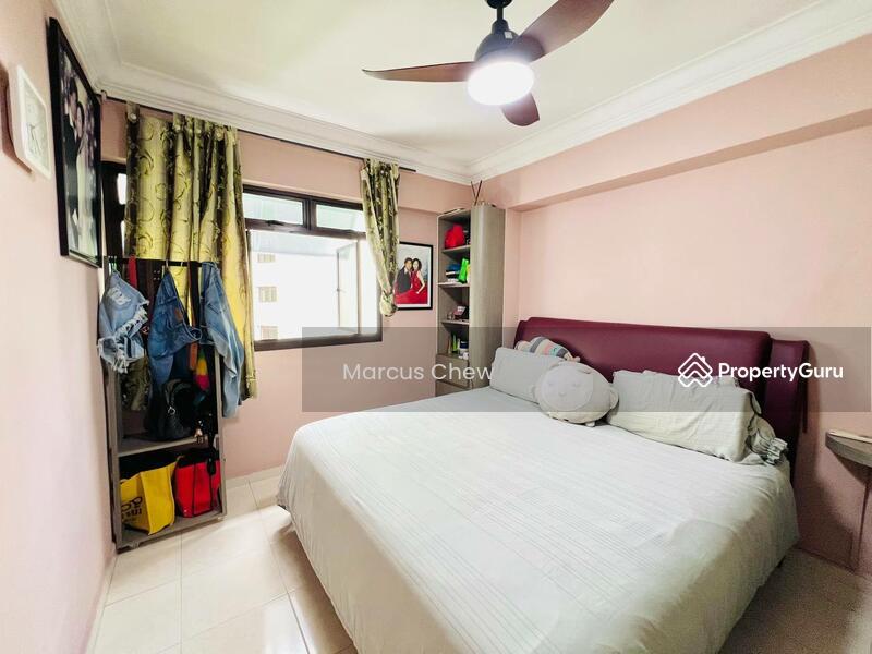 HDB Flat for Sale, 309B Anchorvale Road, SGD 680,000 | 99-year lease