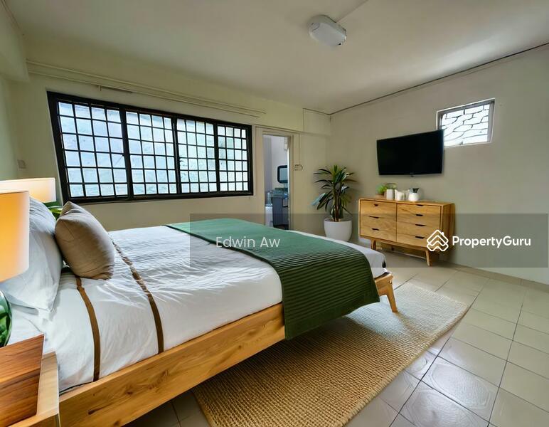 HDB Flat for Sale, 103 Clementi Street 14, SGD 890,000 | 99-year lease