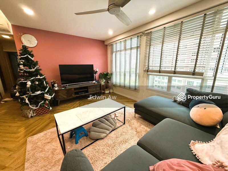 HDB Flat for Sale, 451B Bukit Batok West Avenue 6, SGD 848,000 | 99-year lease